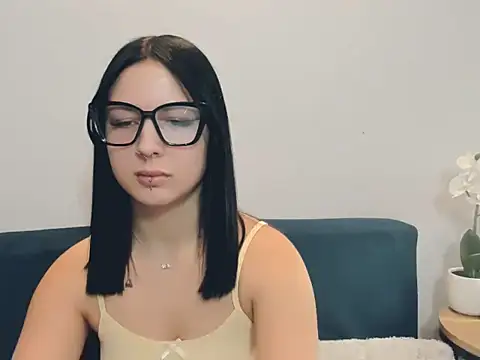 TaliaAdorable online show from February 15, 8:02 am