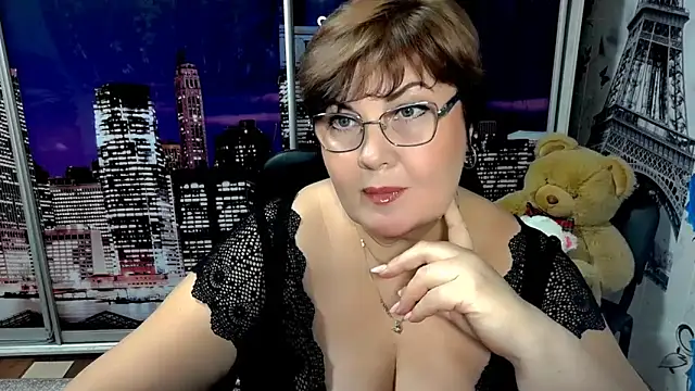 Bela Lana  online show from December 3, 6:21 pm