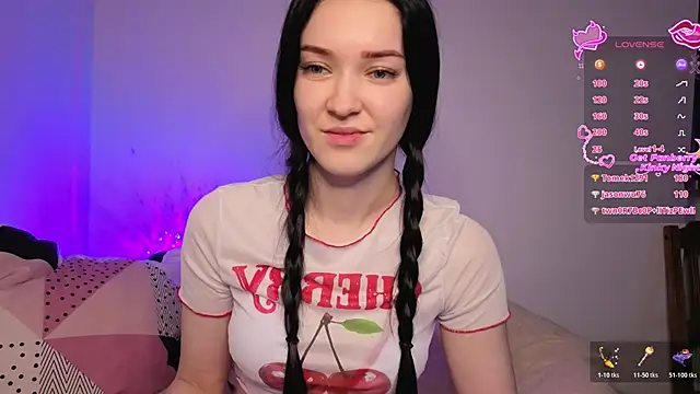 Veliora online show from December 21, 6:01 pm