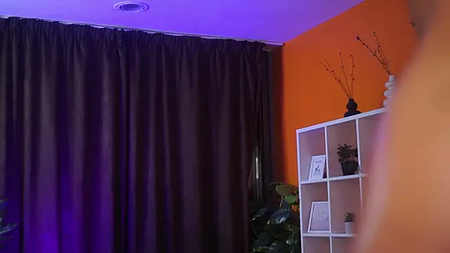 CataleyaSyrene online show from April 21, 1:42 am