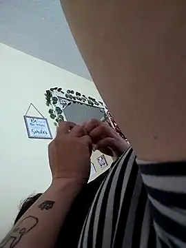 denissebombon online show from April 24, 10:56 pm