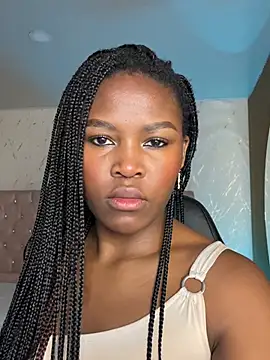 eliza eup online show from June 27, 7:09 pm