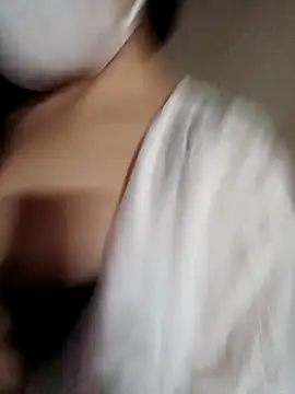 VanGau031694 online show from October 3, 2:05 am