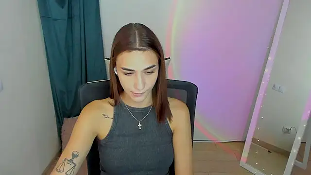 Bella Night4 online show from August 3, 6:28 am