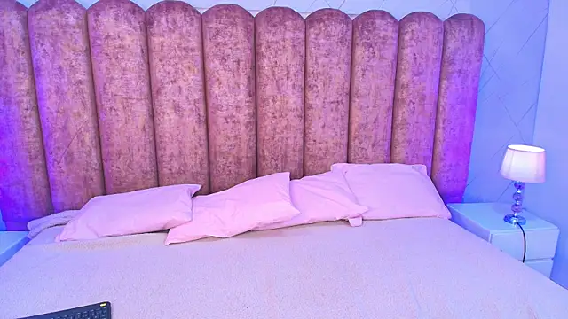 Sweet 1Angel online show from April 18, 3:53 am