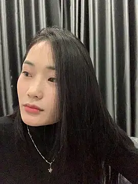 LylyBaby1888 online show from January 15, 9:32 pm