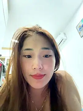 LylyBaby1888 online show from October 8, 8:13 pm