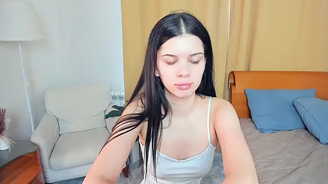 JoCauterucci online show from January 10, 8:08 am