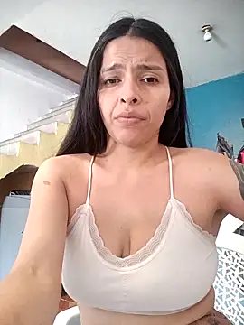 SaraBust online show from October 13, 3:58 pm