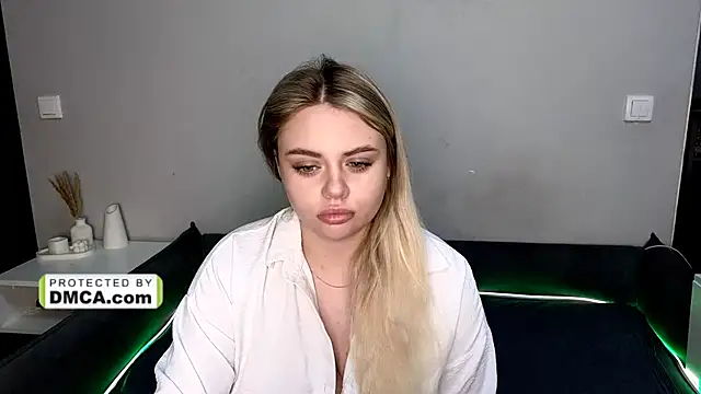 StasySweet online show from October 15, 4:59 am