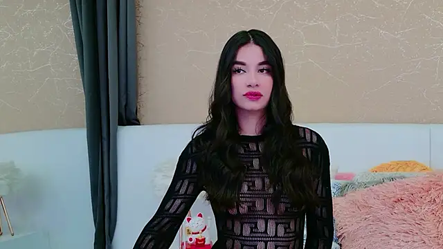 MiaDunoff online show from December 1, 9:17 pm