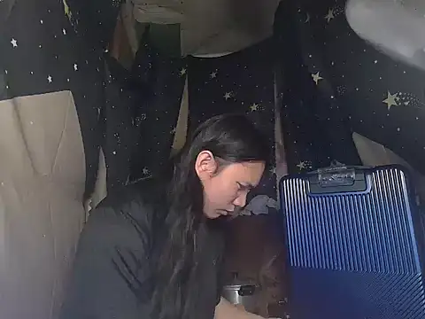 Reynalda26 online show from November 12, 9:35 pm