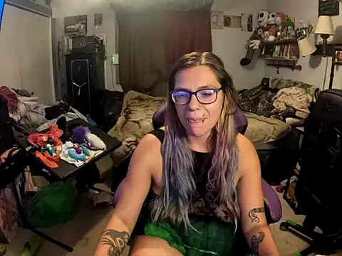 R4inbowK1tty online show from September 24, 4:11 am