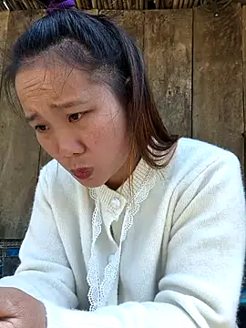 liu-liusexy online show from March 1, 7:30 am