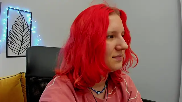 Hailey Foxy online show from April 20, 1:58 pm