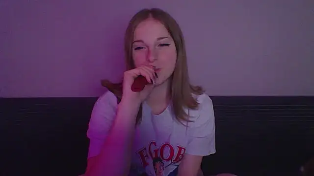 Star Girlish online show from October 30, 8:32 pm