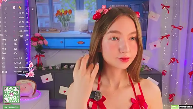 ElfredaTupy online show from March 25, 10:56 pm