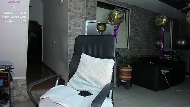  SARAI DUPONT online show from February 12, 11:01 am