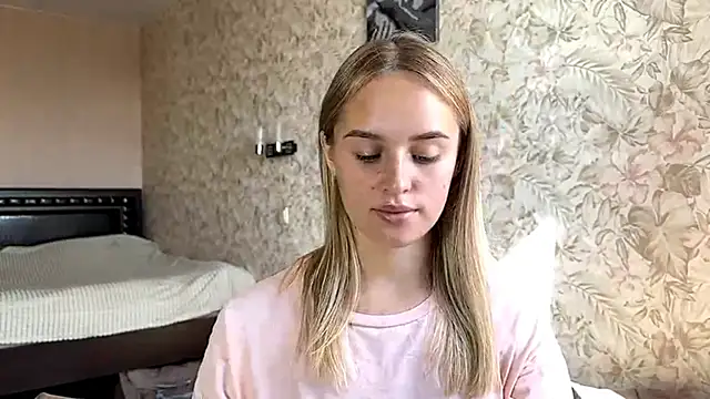 ElisabetLorney online show from September 11, 8:14 am