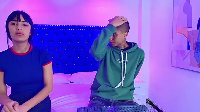 Damian and roxanne online show from November 18, 12:39 pm