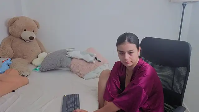 valerihouse online show from November 5, 12:05 am