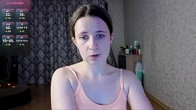  Linett  online show from October 16, 5:48 pm