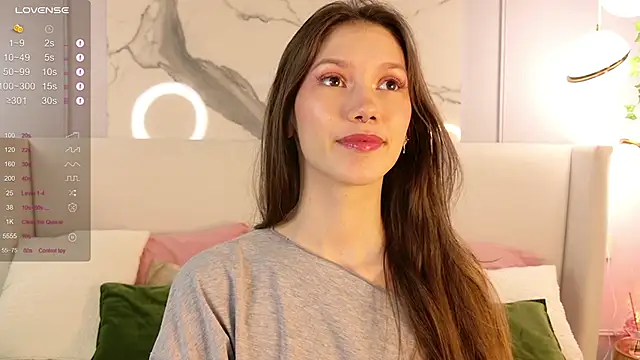 MaryNixon  online show from March 17, 5:44 am