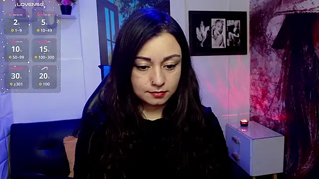 Eva Roussell online show from October 14, 4:31 pm