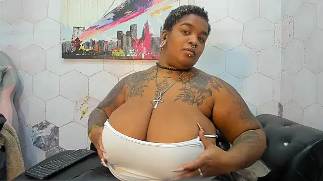 Anaa Fuentess online show from July 3, 11:49 am