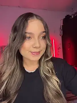 AnnyLopezzz  online show from March 15, 8:05 am