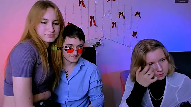 beauty ginger  online show from February 8, 9:18 pm