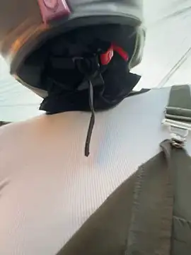 AlannaEvons online show from November 6, 9:53 pm