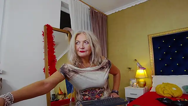 Allura Jenson online show from October 29, 8:33 pm