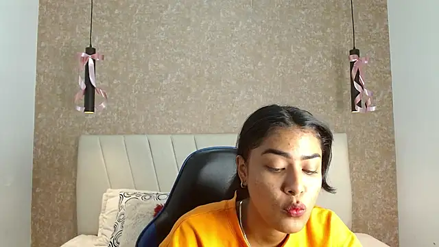 babilett online show from November 23, 11:56 am