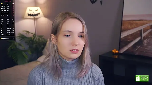 HongTomczak online show from November 20, 7:42 am