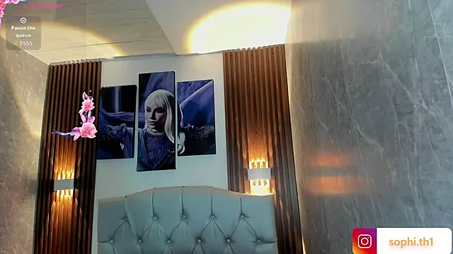 Sophi Thaylorr online show from September 29, 1:05 pm