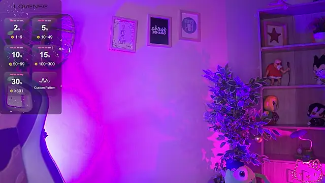  chloe moons  online show from February 19, 8:18 pm