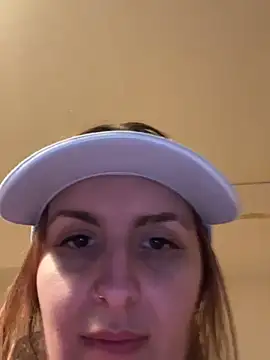 Sexy Bulgarian woman online show from April 18, 10:09 pm