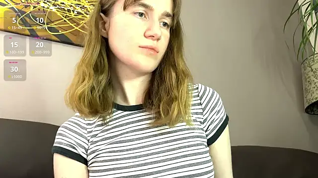 velina   online show from October 22, 8:03 pm