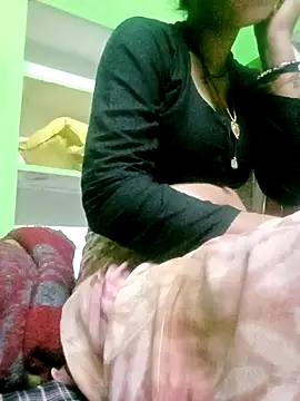 Hot tin74 online show from April 17, 5:26 pm