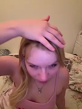 xoxokayy18 online show from September 24, 5:28 am