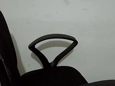 Mon-Luv online show from February 20, 8:31 pm