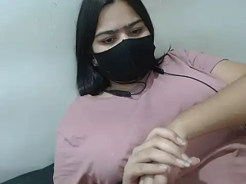 Nataliya Singh online show from April 14, 1:00 pm