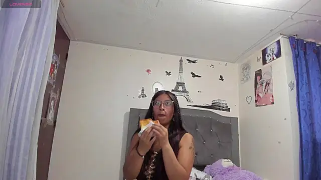 Megan Darcy online show from April 23, 7:05 pm