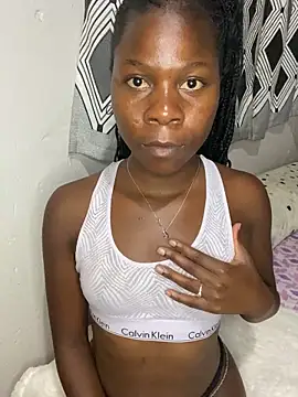 Crazyqueenxxx online show from September 11, 3:01 pm