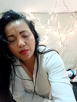 agatha sluttylatina online show from February 14, 8:05 am