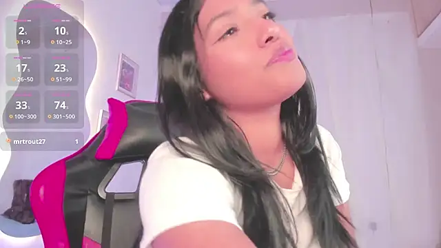 Teen Innocent online show from September 15, 9:11 pm