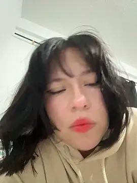 aliciia 23 online show from October 7, 4:28 am