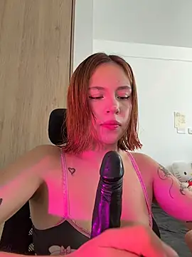 aliciia 23 online show from April 14, 10:21 pm