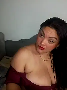 tiffany Johnson1 online show from February 4, 4:15 am